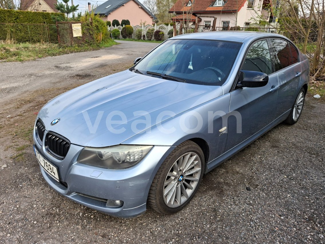 Online aukce: BMW  330D XDRIVE