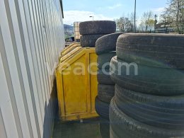 Online aukce:   KONTEJNER NA BIO