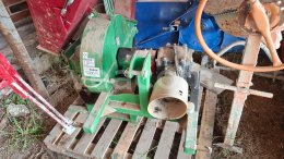 Online aukce:   PIRBA - TRAKTOROVÝ DRTIČ DŘEVIN