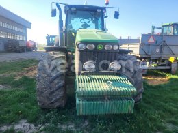 Online aukce: JOHN DEERE  8230 4X4