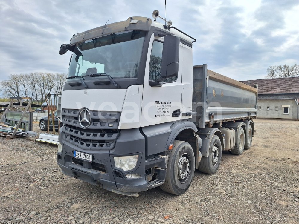Aukcja internetowa: MB  AROCS 3551 8X4