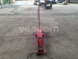 Online aukce:   KENNEDY - HYDRAULICKÝ ZVEDÁK