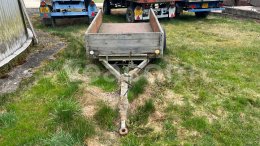 Online aukce:   SKLÁPĚCÍ KÁRA ZA TRAKTOR