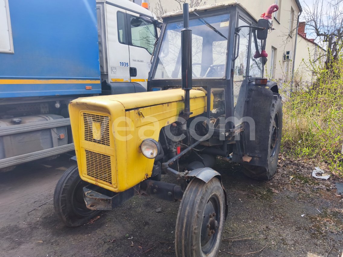 Online aukce: URSUS  C 360