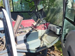 Online aukce:   JOHNSTON 142A 101T