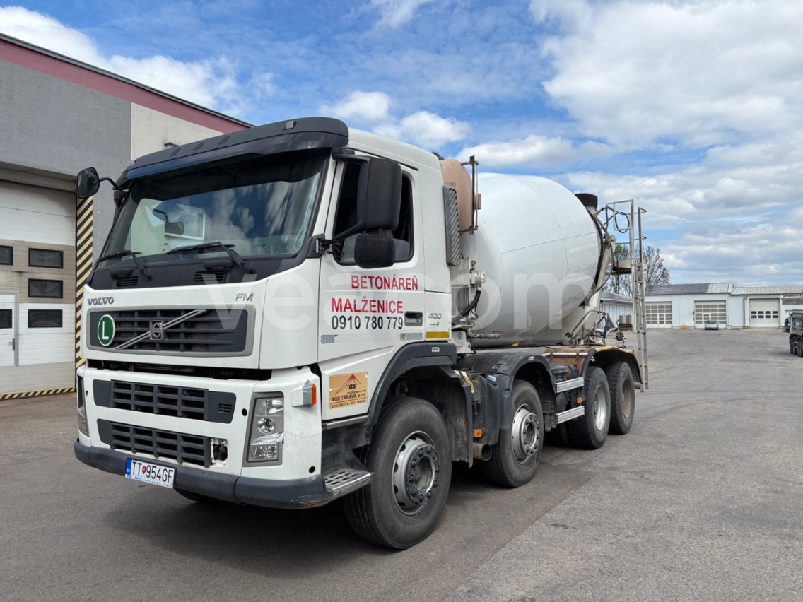 Online aukce: VOLVO  FM 400 8X4