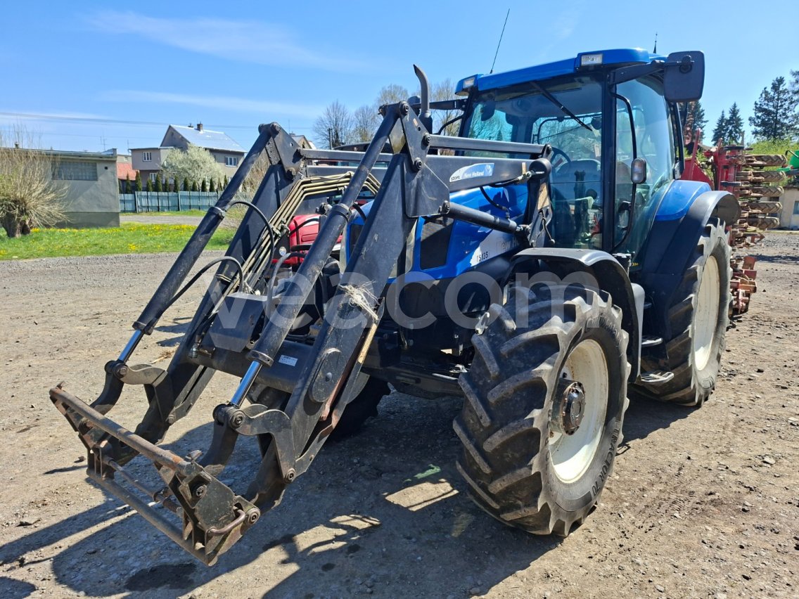 Online aukce: NEW HOLLAND  TS 135 A 4X4