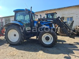 Online aukce: NEW HOLLAND  TS 135 A 4X4