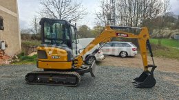 Online aukce:   XCMG XE35U