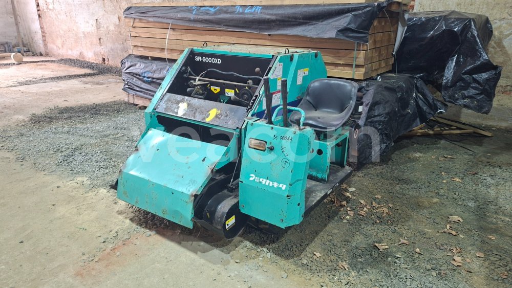 Aukcja internetowa:  TAKAKITA SR600 DX