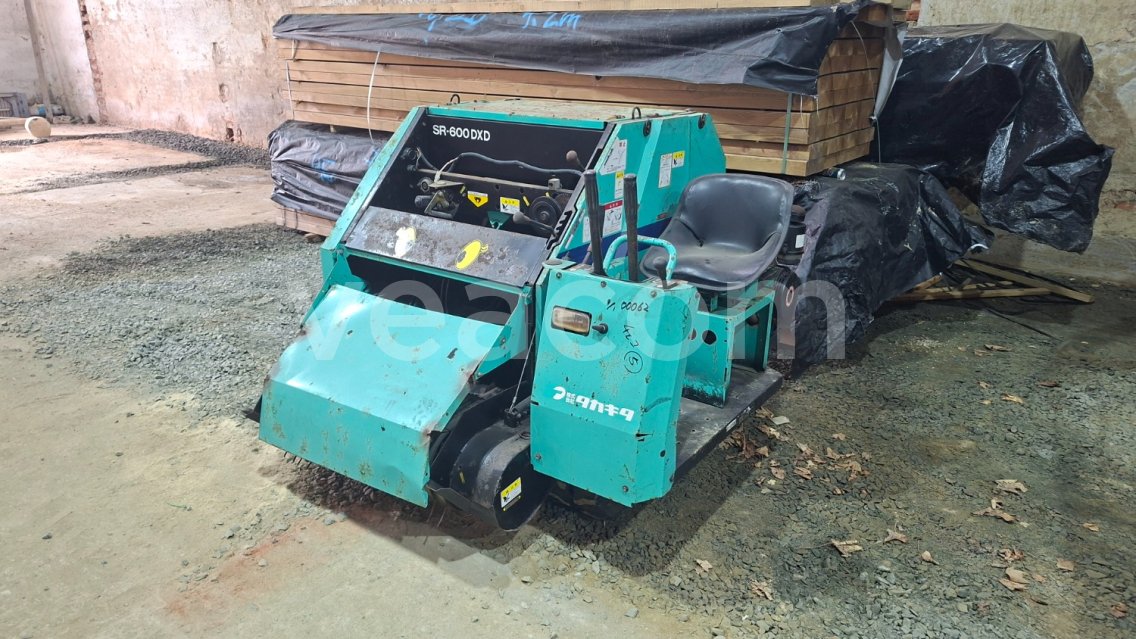 Online aukce:   TAKAKITA SR600 DX