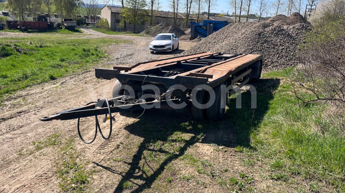 Online aukce: DOSS  P-18