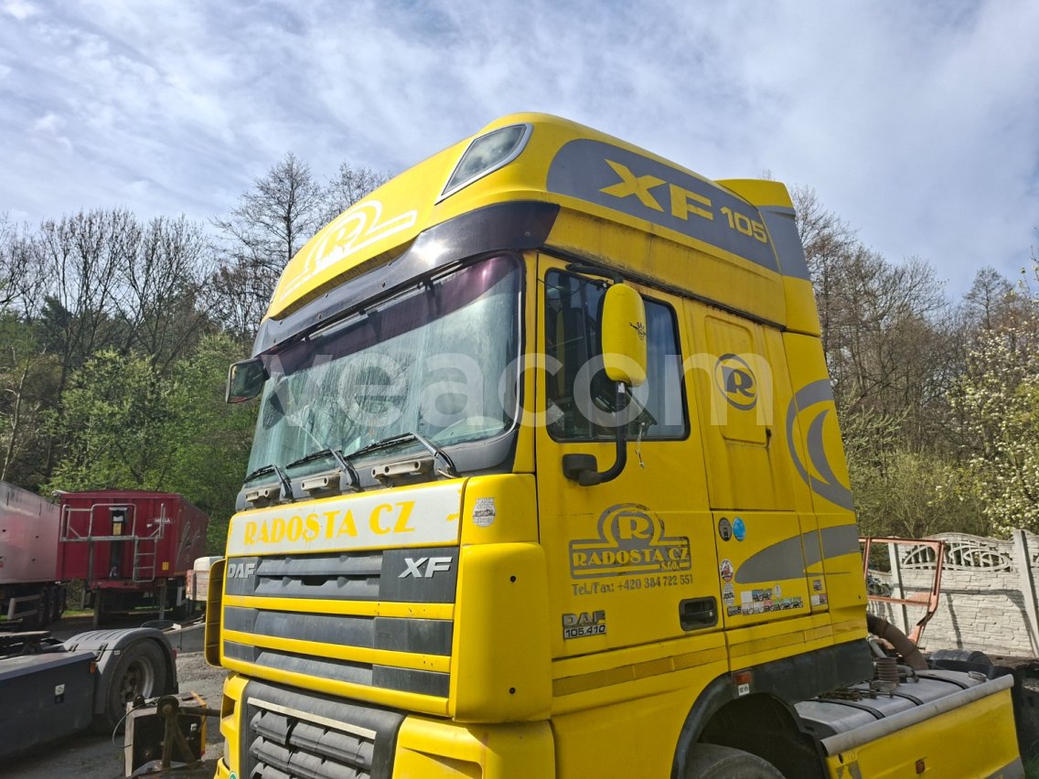 Online aukce: DAF  FT XF 105
