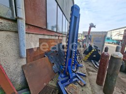 Online aukce:   MZA 28-01 - ZVEDÁKY SADA