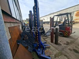 Online aukce:   MZA 28-01 - ZVEDÁKY SADA