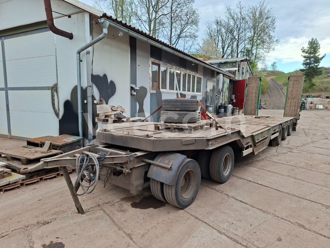 Online aukce:   MÜLLER - MITTELTAL KOMPAKT 50