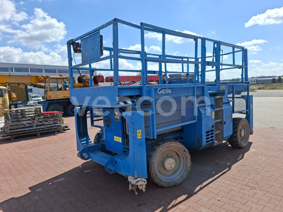 Online aukce:   GENIE GS 3390