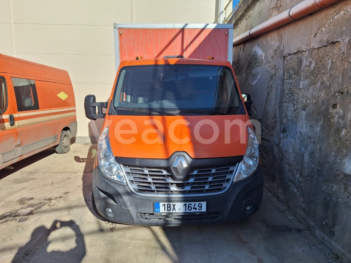 Online aukce: RENAULT  MASTER