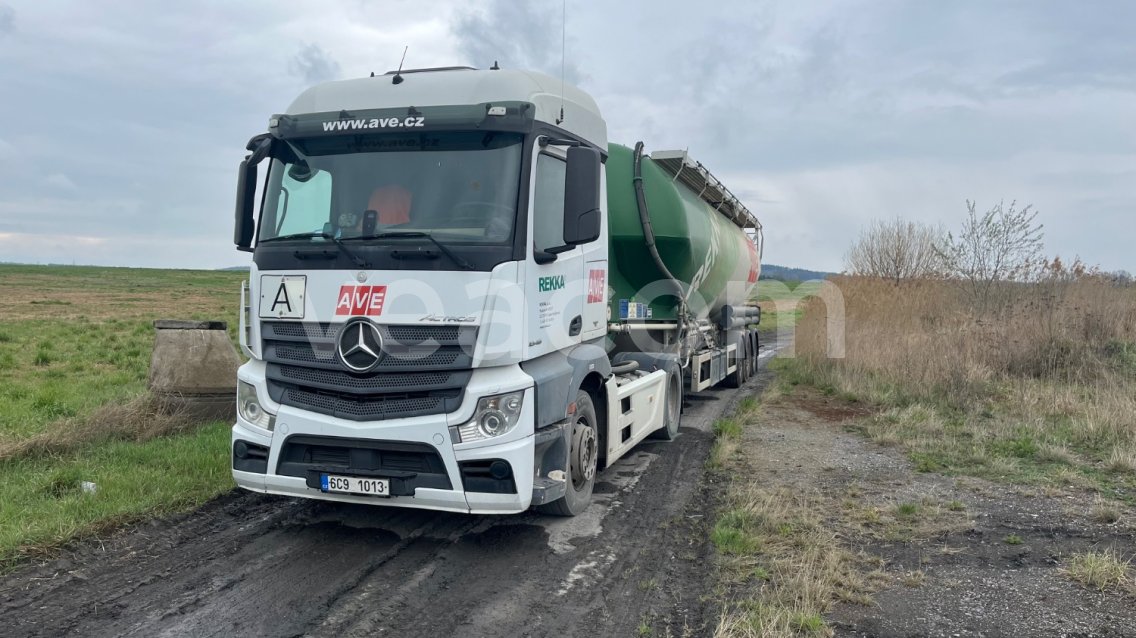 Online aukce: MB  ACTROS 1845 LS