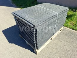 Online aukce:  PŘEJEZDOVÉ PLOTNY 25 KS 77 X 118 CM
