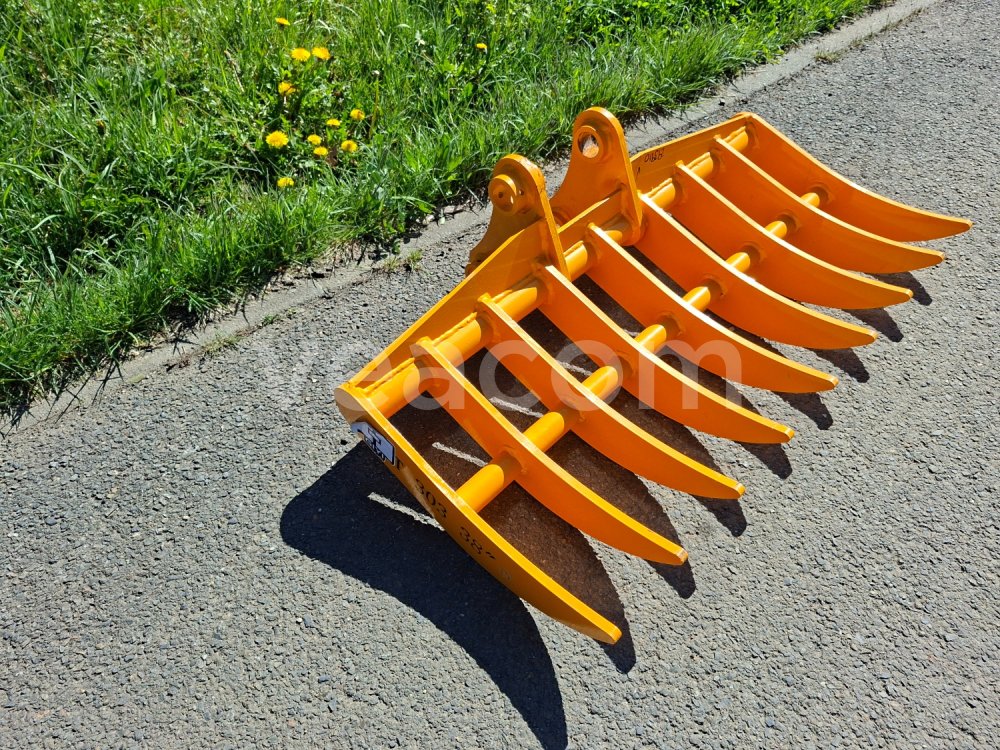 Online-Versteigerung:  HRÁBĚ NA BAGR