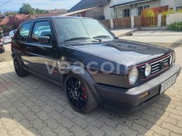 Online aukce:   VW 1G GOLF GTI