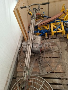 Online aukce:   HLADIČKA BETONU PRŮMĚR 115 CM