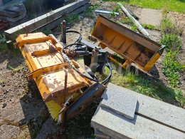 Online aukce:   KOVA LH 1310 HB ZAMETACÍ KARTÁČ