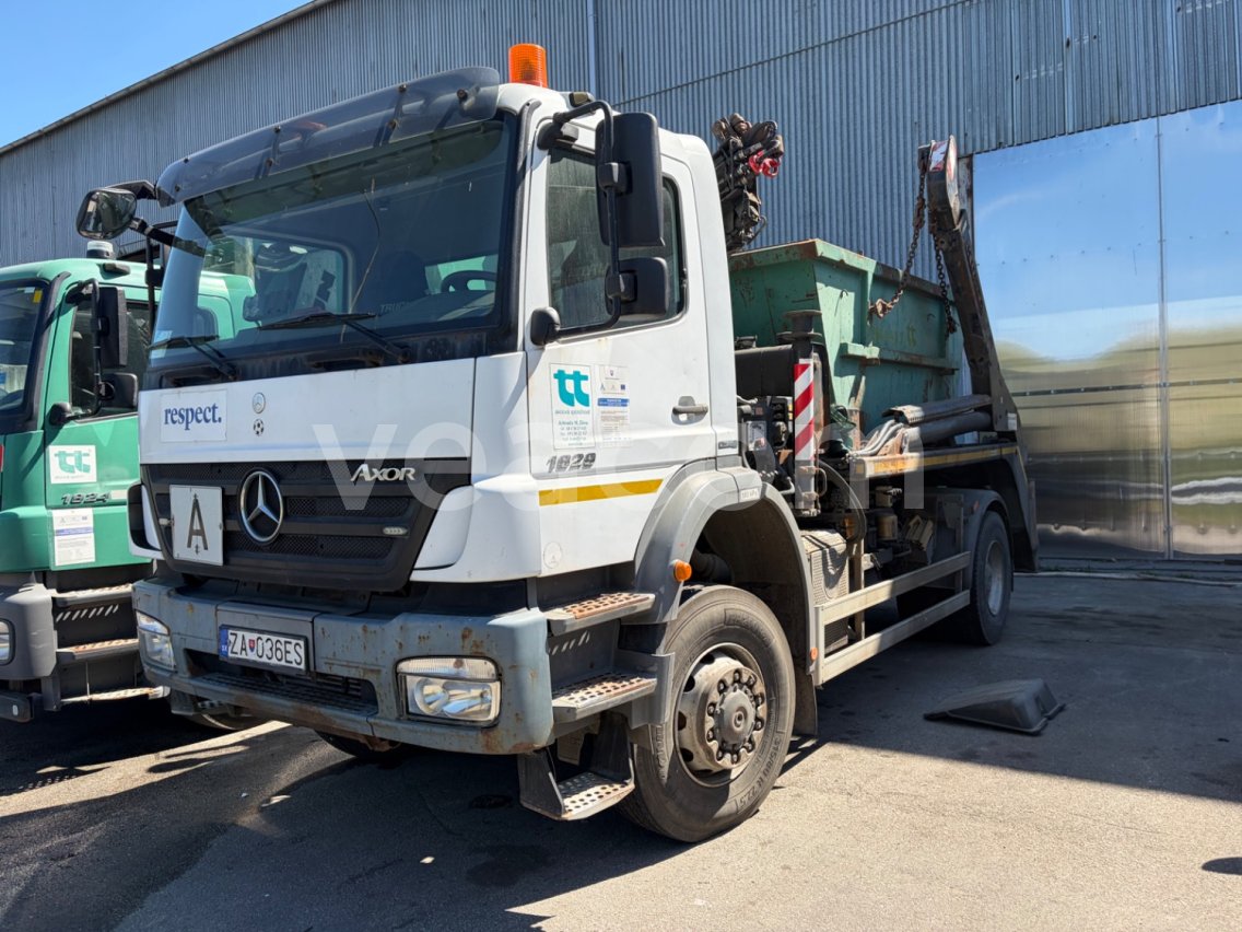Online aukce: MERCEDES-BENZ  AXOR 1829 A 4X4 + HR