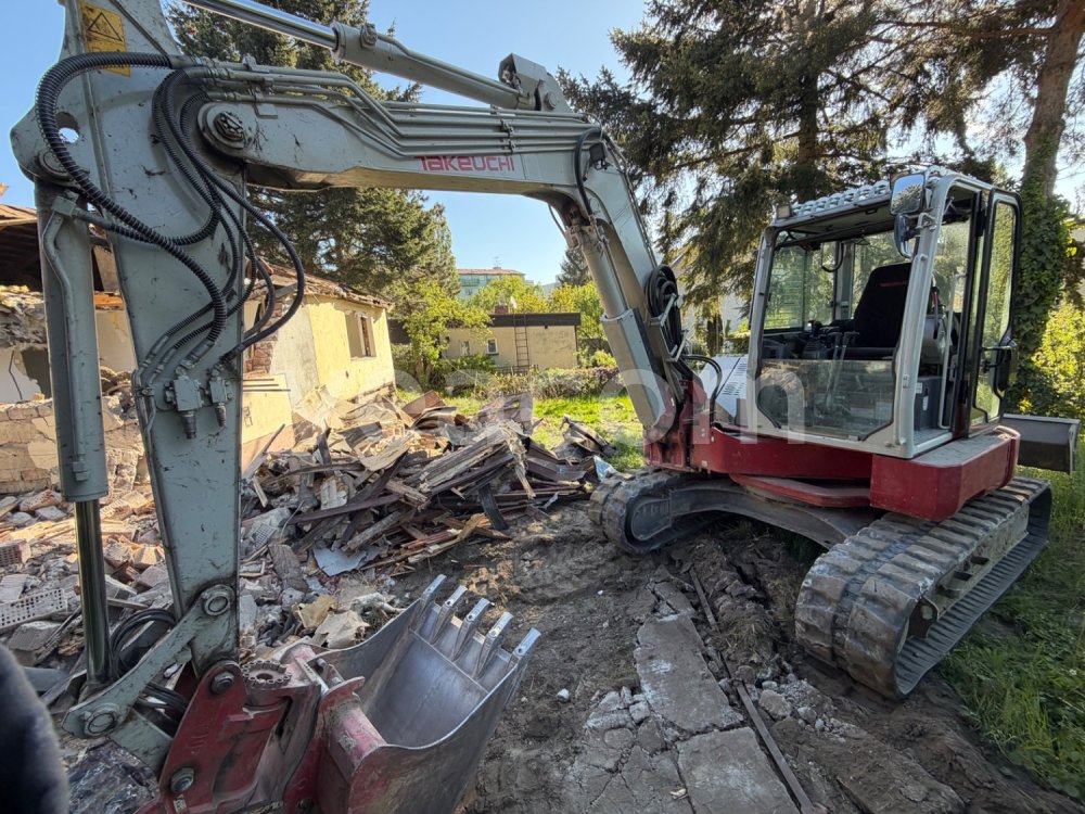 Online aukce: TAKEUCHI  TB 280 FR
