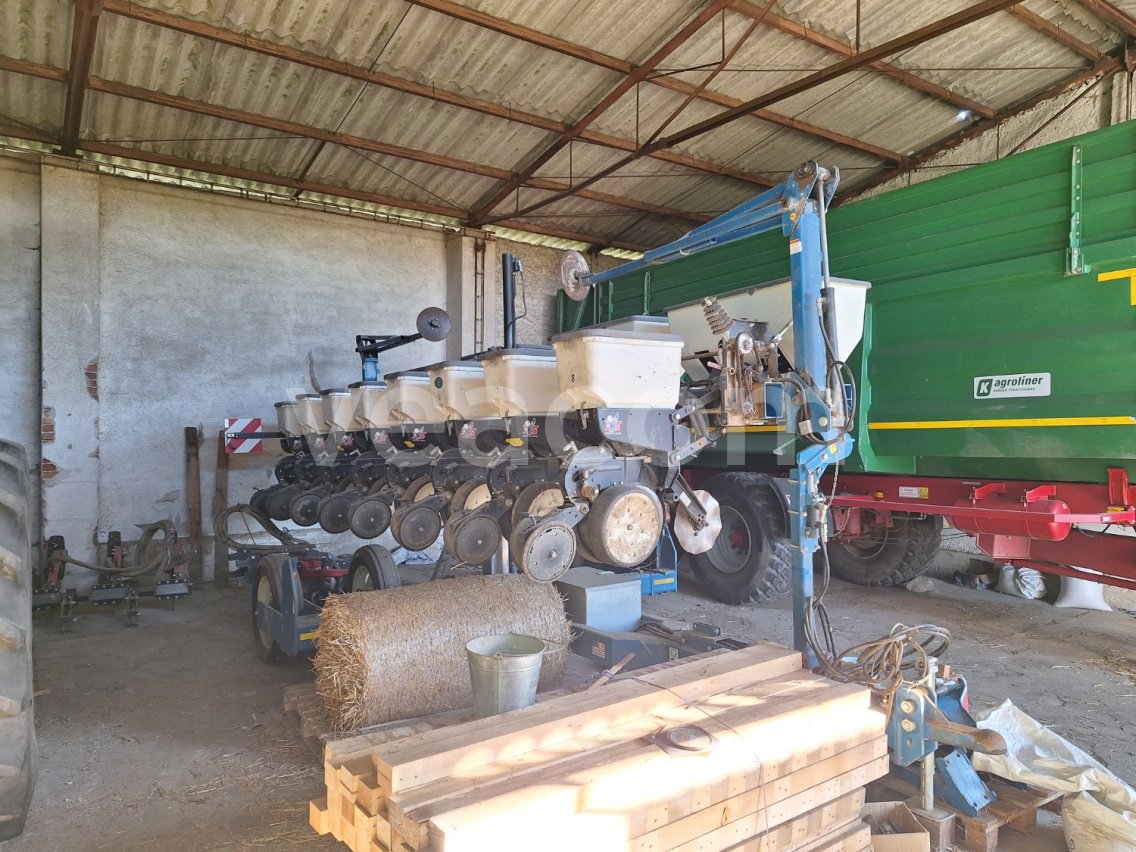 Online aukce: KINZE  3500 SECÍ STROJ