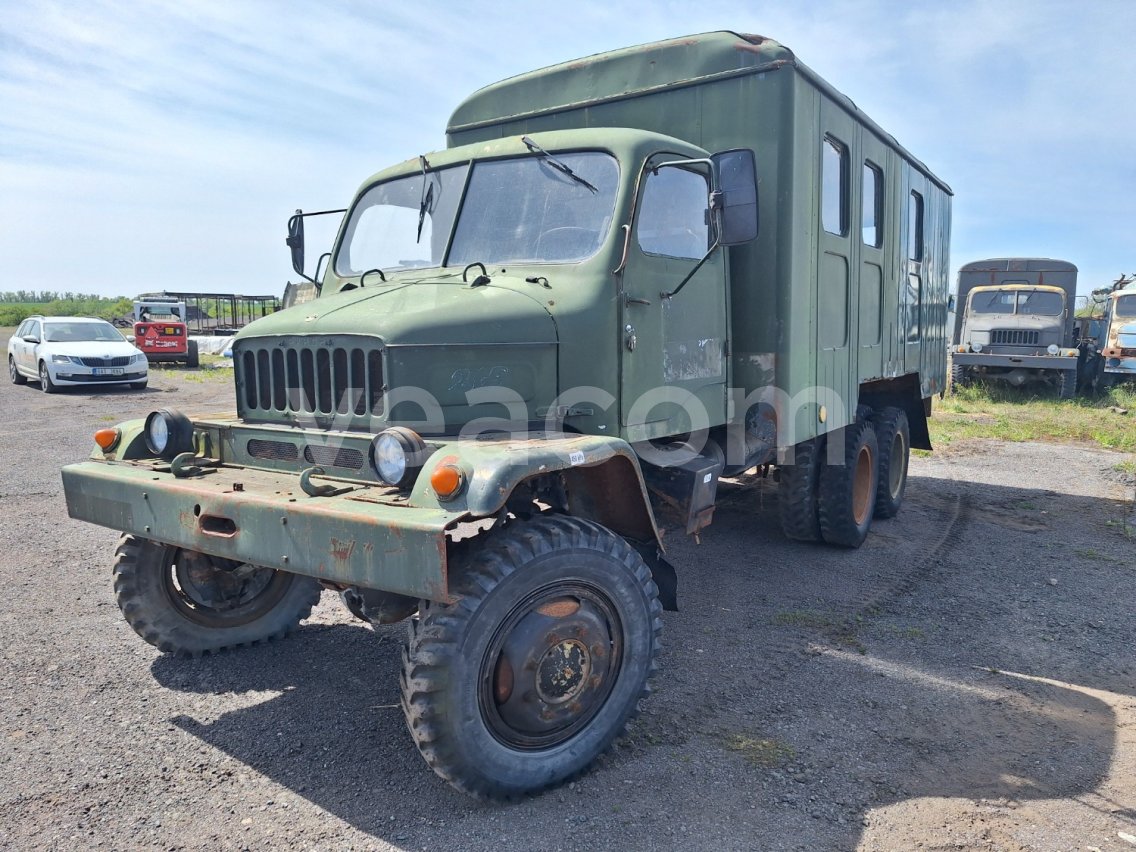 Online aukce: PRAGA  V3S 6X6