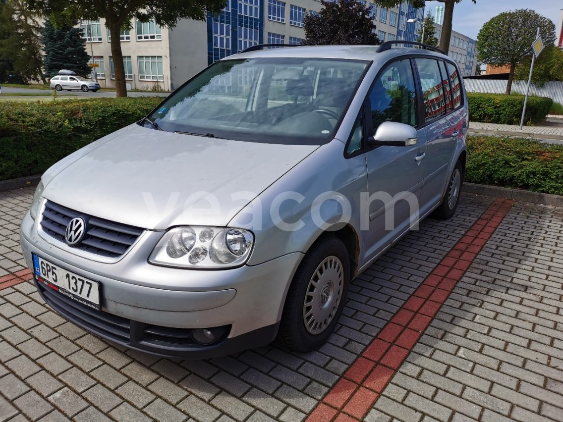 Online auction: VW  Touran