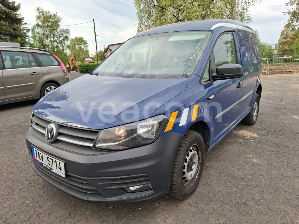 Online aukce: VOLKSWAGEN  CADDY 4X4 + POJÍZDNÁ DÍLNA