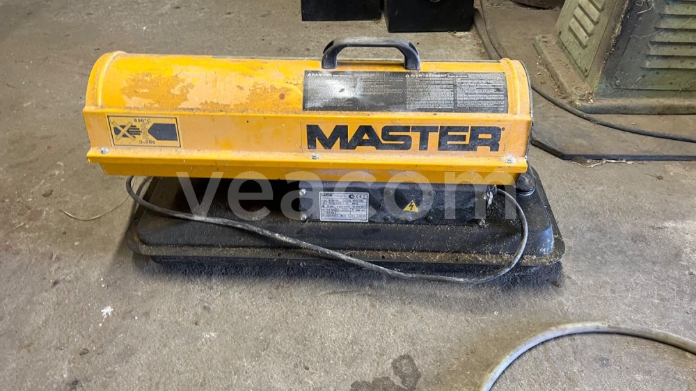 Online aukce:  MASTER B 35 CEL NAFTOVÉ TOPENÍ