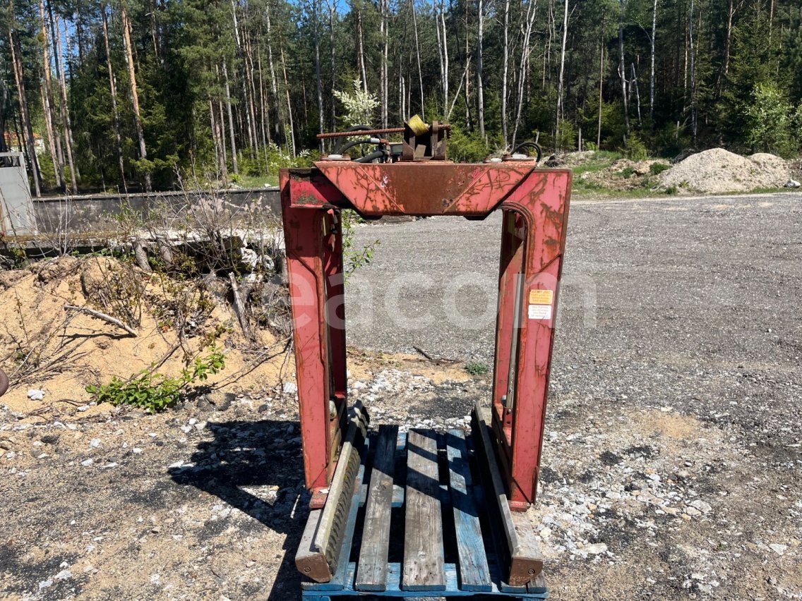 Online aukce:   HYDRAULICKÝ DRAPÁK HIAB