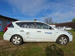 Online árverés: KIA  CEED
