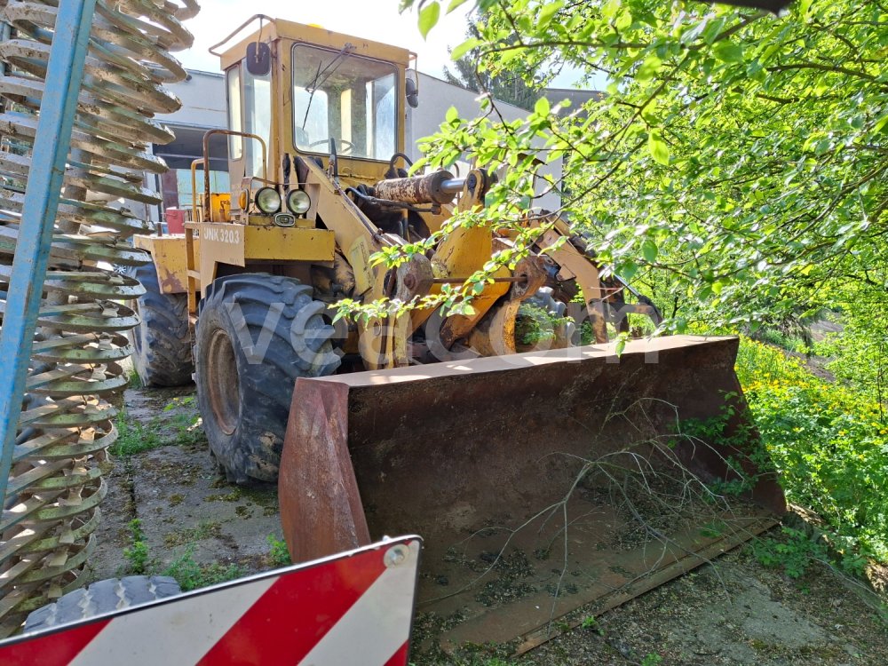 Online aukce: ZTS  UNK 320 4X4
