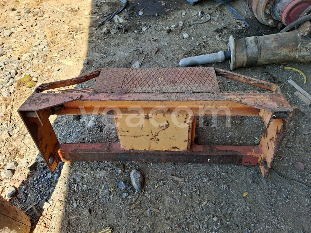 Online auction: ZTS  NÁSTAVEC PRO HYDRAULICKÉ KLADIVO