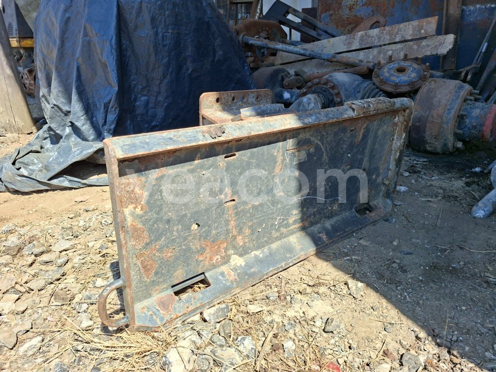 Online auction: BOBCAT  NÁSTAVEC PRO HYDRAULICKÉ KLADIVO