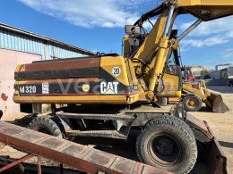 Online aukce: CATERPILLAR  M320 4X4
