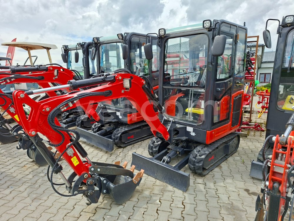 Online aukce: YTO  LX22-9B