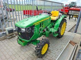 Online árverés: JOHN DEERE  3028 EN 4X4