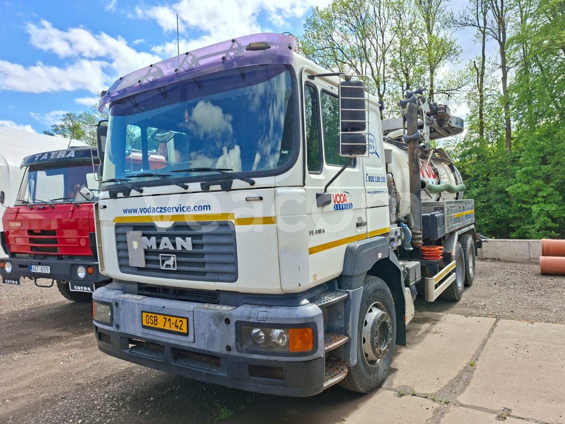Online aukce: MAN  26.414 6X4 + KAISER
