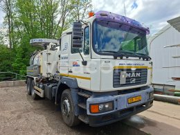 Online aukce: MAN  26.414 6X4 + KAISER