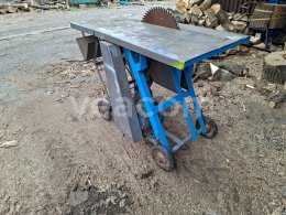 Online aukce:   PILA NA DŘEVO