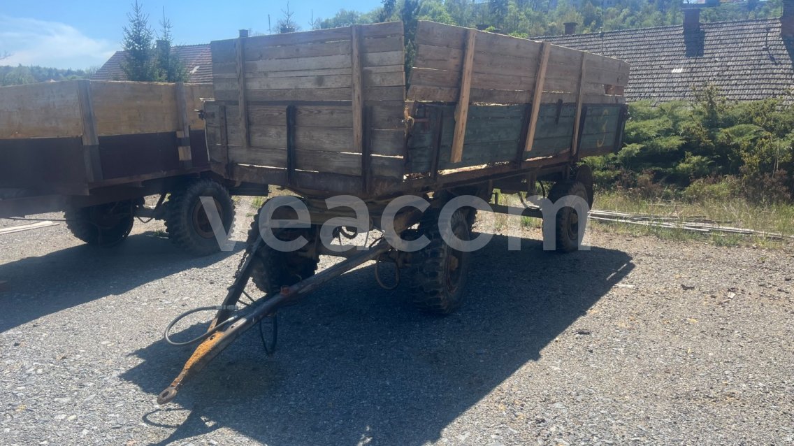 Online aukce:   VLEK ZA TRAKTOR