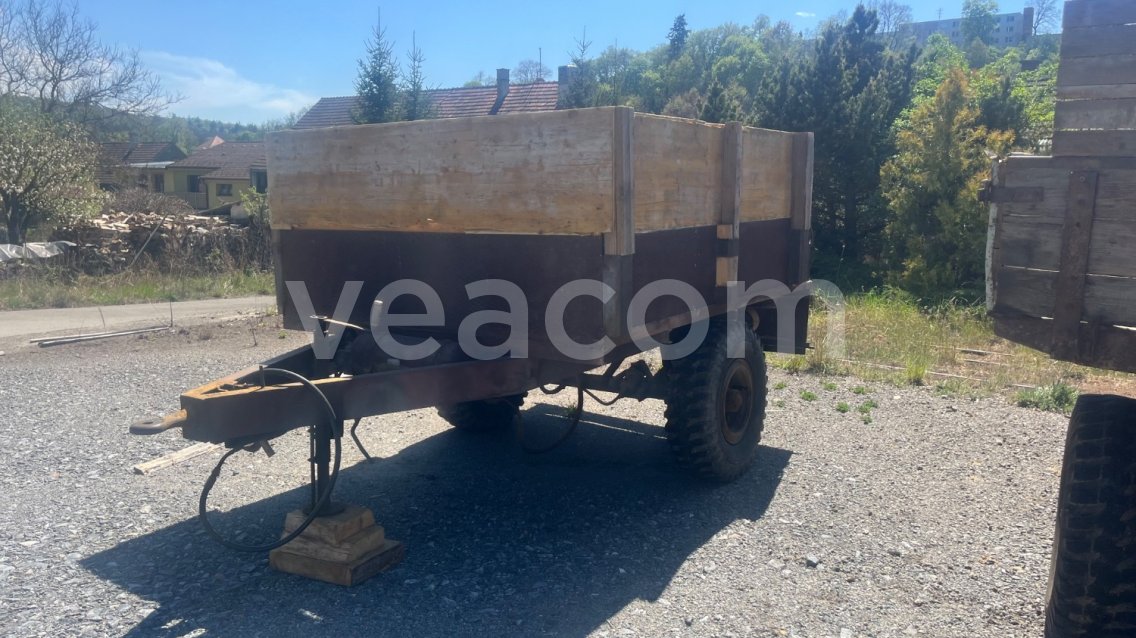 Online aukce:   KÁRA ZA TRAKTOR