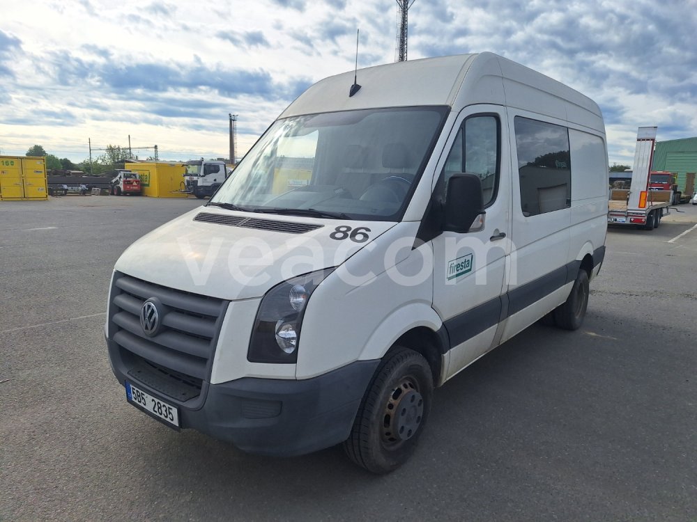 Online auction: VOLKSWAGEN  CRAFTER