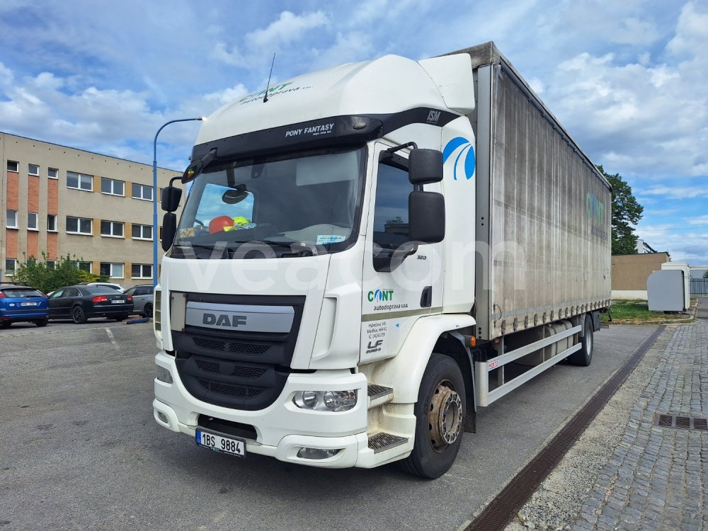 Online aukce: DAF  LF 320 FA